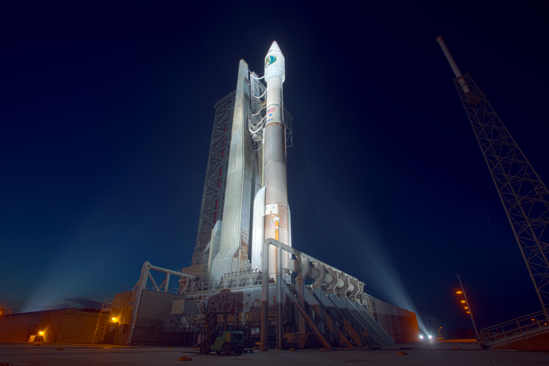 Illustration for article titled The World's Fastest Rocket Just Launched a Secret Spy Satellite
